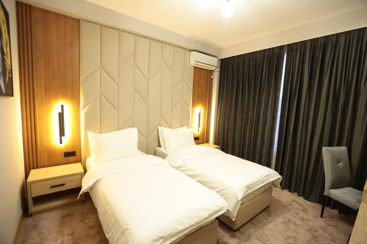 Sem Brand Hotel Turkistan Ngoại thất bức ảnh